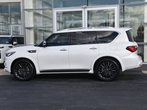 Used 2023 INFINITI QX80 Sensory w/ Cargo Package image 14