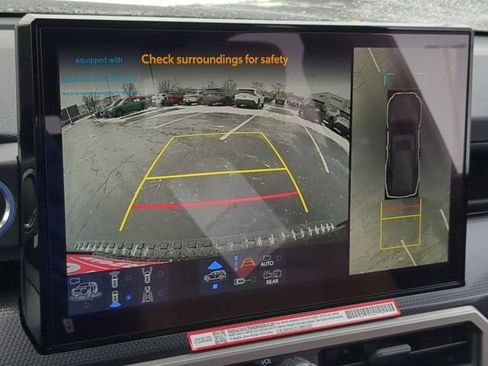 Certified 2025 Toyota 4Runner Limited AWD/4WD image 13