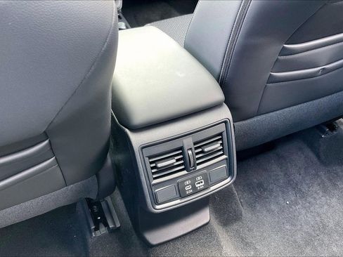 New 2026 Subaru Forester Premium image 25