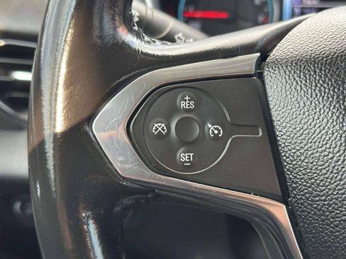 Used 2019 Chevrolet Traverse LT AWD/4WD image 28
