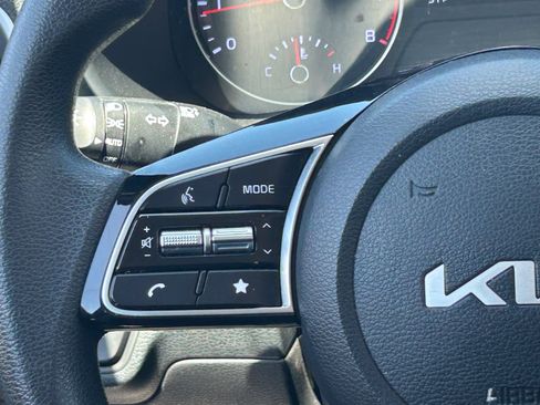 Used 2024 Kia Forte LXS FWD image 22