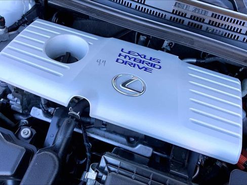 Used 2016 Lexus CT 200h image 32