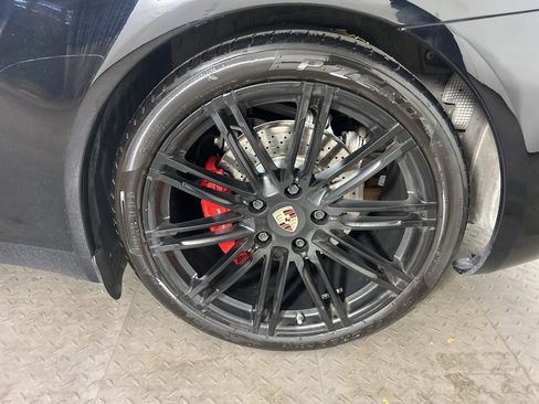 Certified 2015 Porsche 911 Carrera S image 14