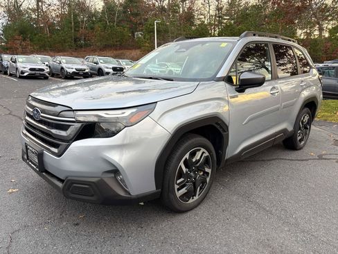 Certified 2025 Subaru Forester Premium image 5