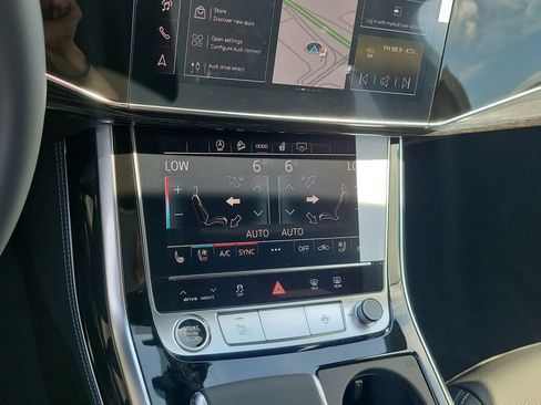 New 2026 Audi Q7 2.0T Premium AWD/4WD image 16