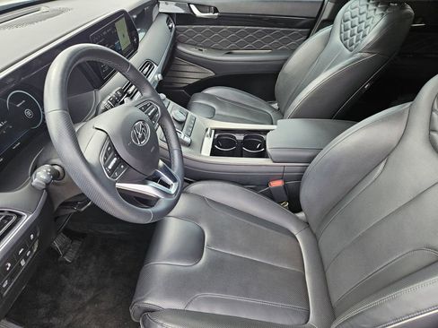 Used 2022 Hyundai Palisade Calligraphy image 9
