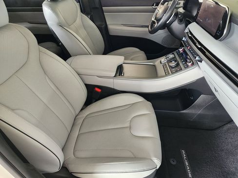 Used 2024 Hyundai Palisade SEL w/ Premium Package FWD image 20
