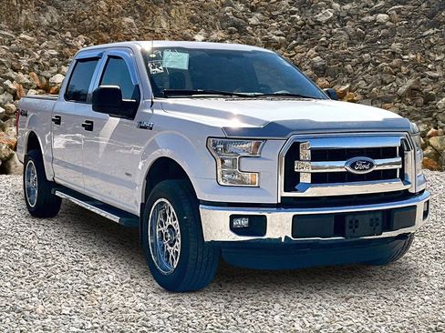Used 2016 Ford F150 XLT image 9