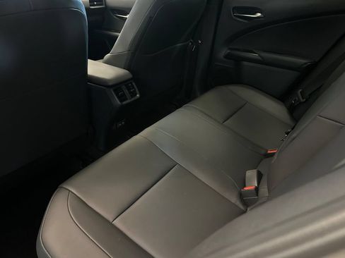 Certified 2025 Lexus UX 300h FWD w/ Accessory Package (Z2) image 12
