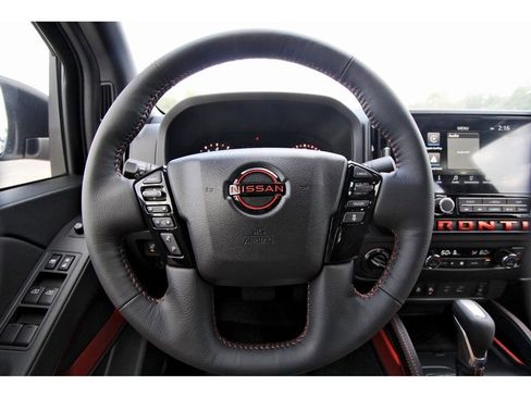 New 2026 Nissan Frontier PRO-4X w/ Pro-4x Convenience Package image 13