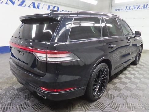 Used 2025 Lincoln Aviator Reserve w/ Equipment Group 201A image 4