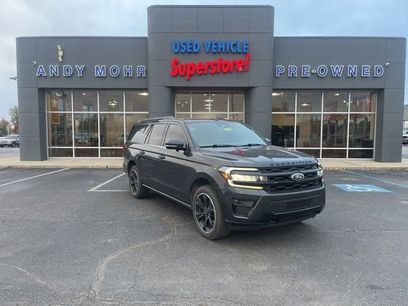 Used 2022 Ford Explorer Limited w/ Limited Technology Package