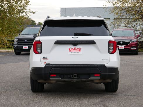 Used 2022 Ford Explorer Timberline image 6