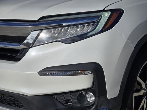 Used 2020 Honda Pilot Elite image 29