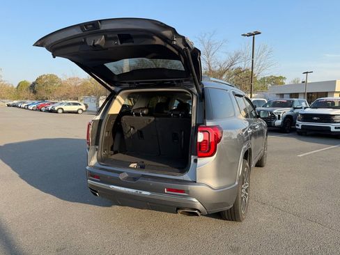 Used 2020 GMC Acadia Denali w/ Trailering Package image 9