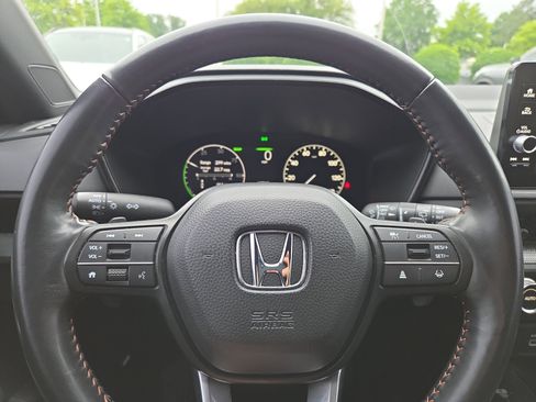 Used 2025 Honda CR-V Sport-L image 10