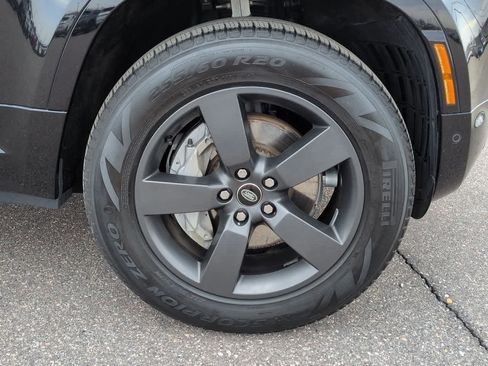 Certified 2024 Land Rover Defender 130 X-Dynamic SE AWD/4WD image 13