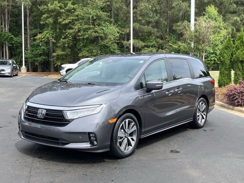 Used 2023 Honda Odyssey Touring image 6