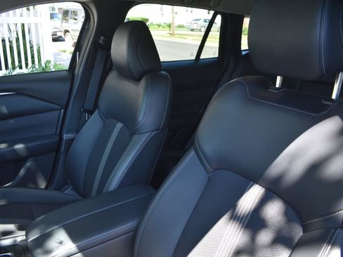 Used 2025 MAZDA CX-50 AWD 2.5 S w/ Preferred Package image 8