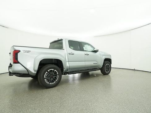 New 2025 Toyota Tacoma TRD Sport image 25