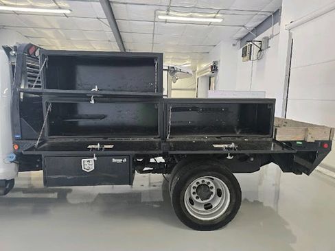 Used 2022 RAM 5500 Tradesman w/ Max Tow Package image 5