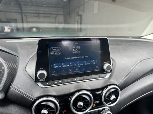 Used 2025 Nissan Sentra SV image 21