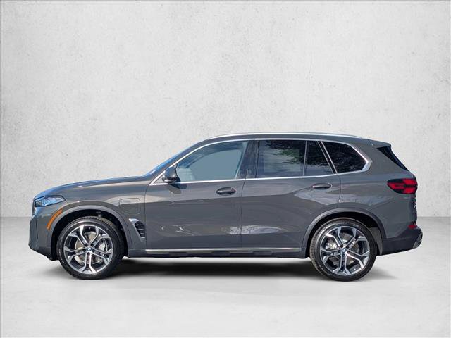 Used 2026 BMW X5 xDrive50e AWD/4WD image 9