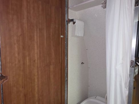 Used 2012 Chevrolet Express 2500 w/ Power Package image 30