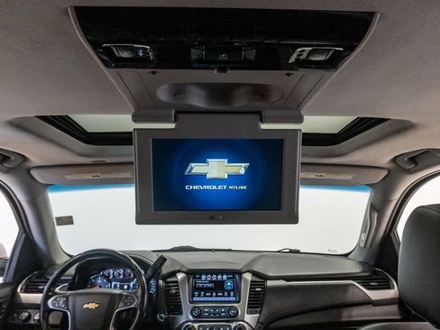 Used 2018 Chevrolet Tahoe LT image 24