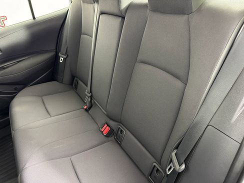 Used 2025 Toyota Corolla LE FWD image 31