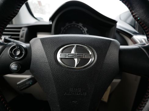 Used 2012 Scion iQ image 25