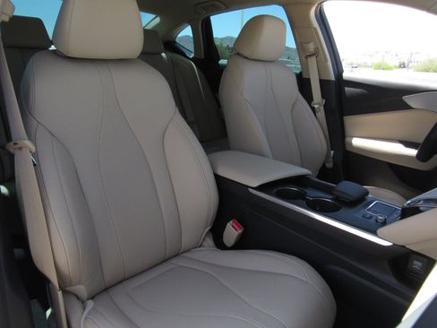 Certified 2025 Acura TLX w/ Technology Package image 11