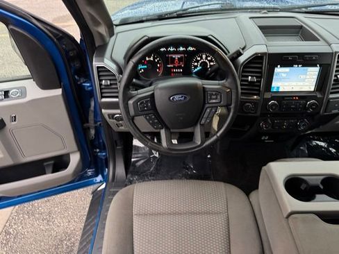 Used 2018 Ford F150 XLT w/ Equipment Group 302A Luxury AWD/4WD image 5