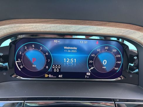 New 2026 Volkswagen Atlas SE image 25