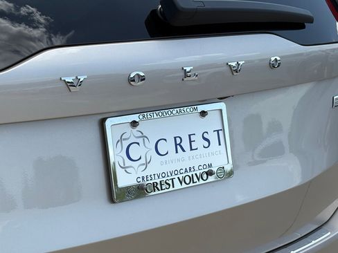 New 2026 Volvo XC90 B5 Ultra w/ Protection Package Premier image 6