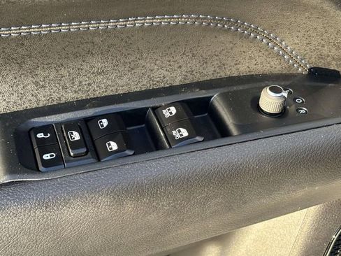 New 2026 Jeep Compass Latitude AWD/4WD image 16