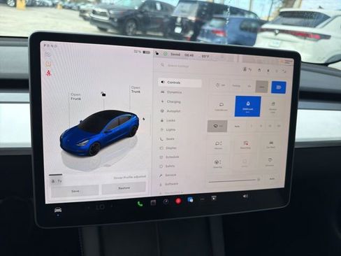 Used 2023 Tesla Model 3 Performance image 13