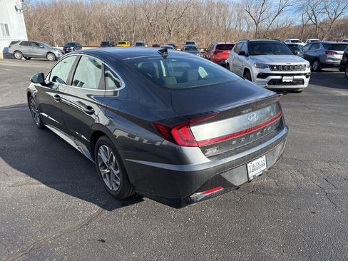 Used 2022 Hyundai Sonata SEL image 4