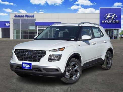New 2026 Hyundai Venue SEL image 1