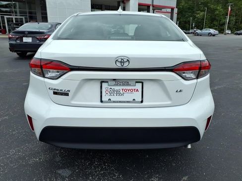 Used 2026 Toyota Corolla LE FWD image 2