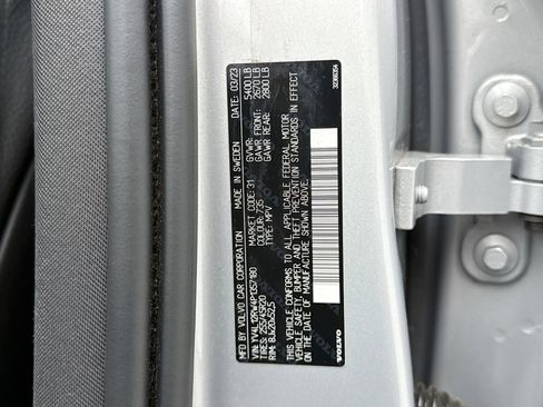 Used 2023 Volvo XC60 B5 Plus w/ Climate Package image 13