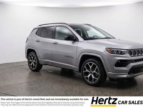 Used 2025 Jeep Compass Limited AWD/4WD image 1