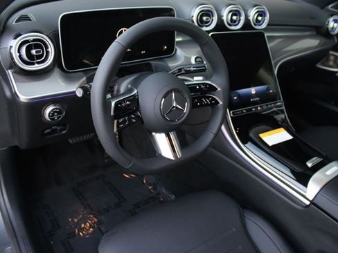 Used 2026 Mercedes-Benz C 300 Sedan image 4