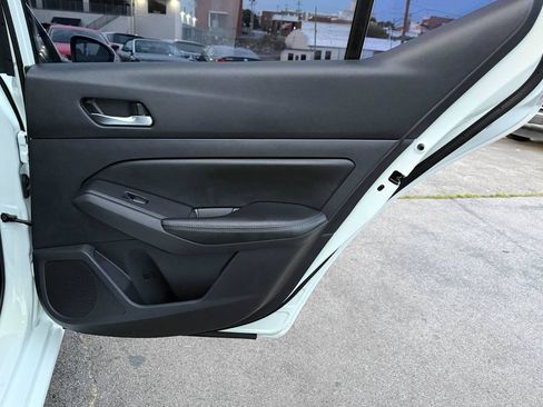 Used 2019 Nissan Altima 2.5 S FWD image 27