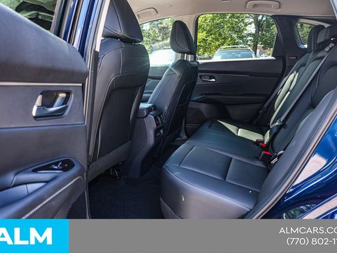 Used 2025 Nissan Murano SV FWD image 18