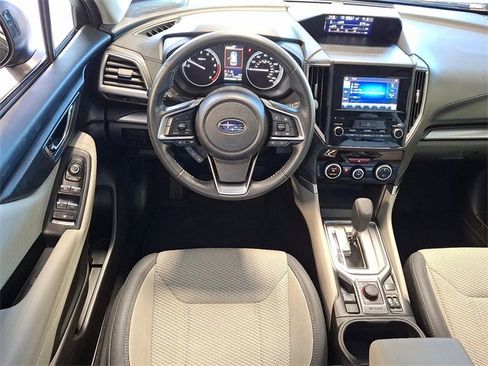 Used 2019 Subaru Forester Premium image 10