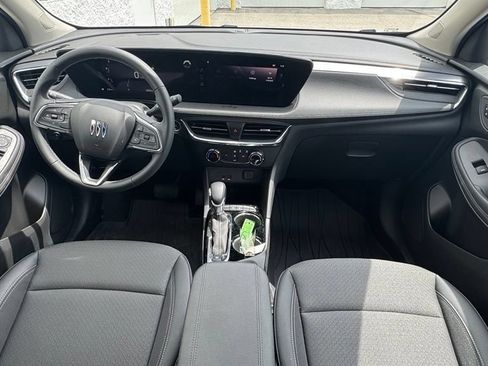 Used 2025 Buick Encore GX Preferred FWD image 11