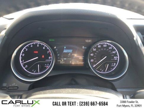 Used 2019 Toyota Camry XLE image 24