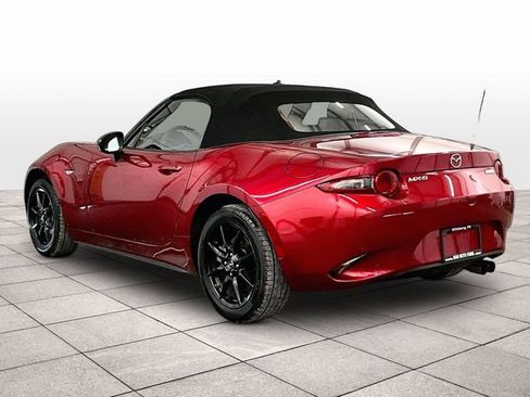 Used 2019 MAZDA MX-5 Miata Sport w/ I-ACTIVSENSE Sport Package RWD image 10