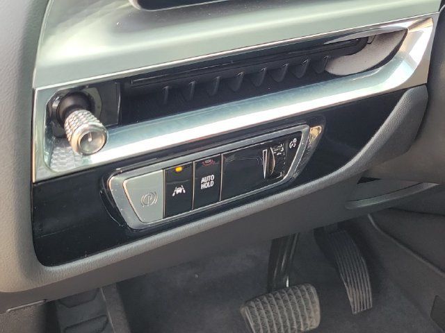 Certified 2024 Cadillac Lyriq Sport RWD image 11